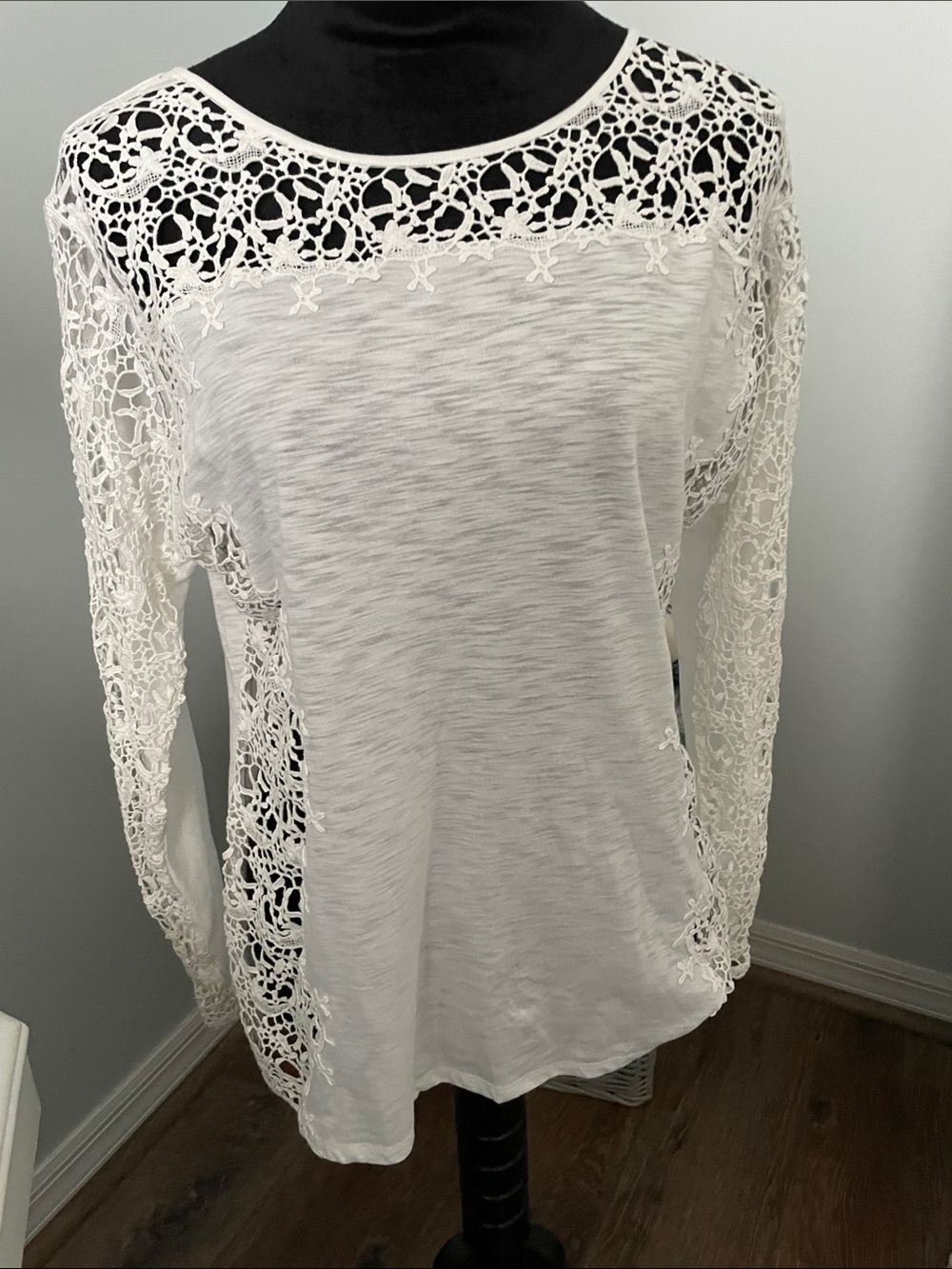 Sundance Ivory Crochet-Panel Long Sleeve Tee - Picture 1 of 7